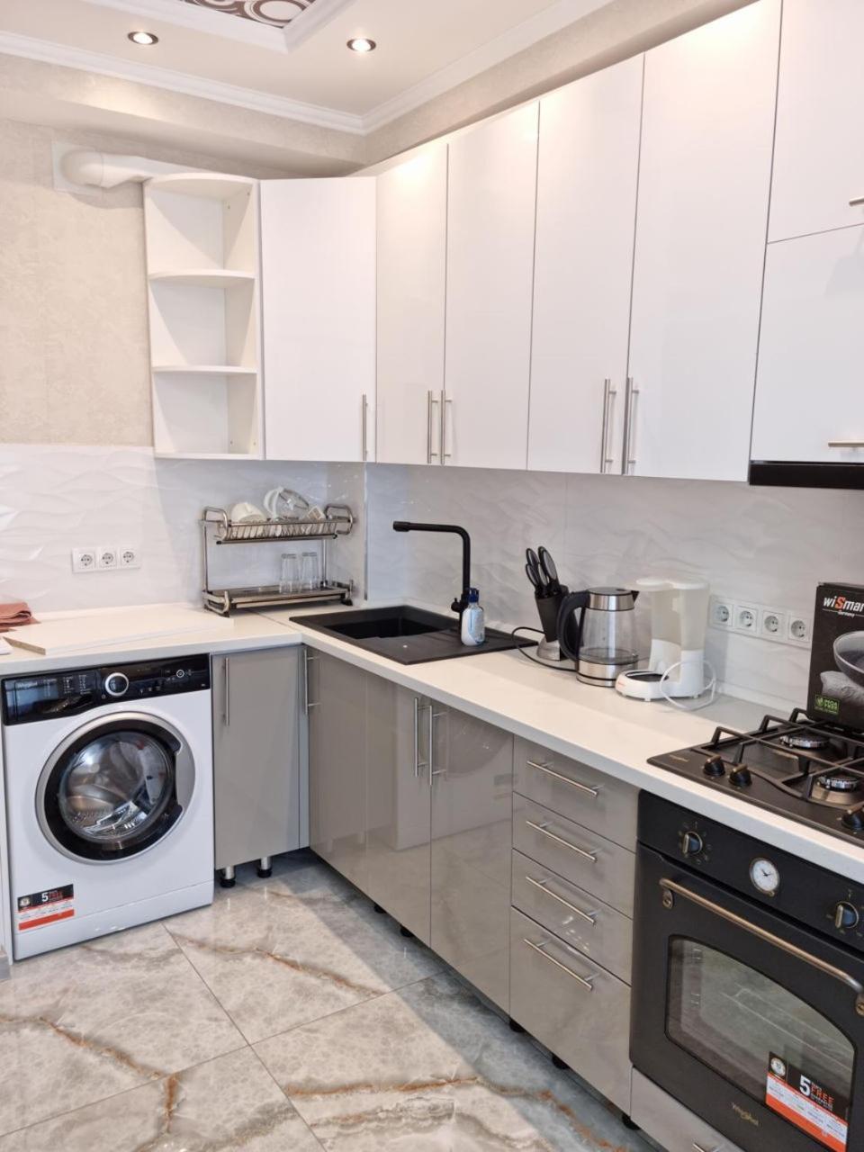 Chisinau Central Apartments Ngoại thất bức ảnh
